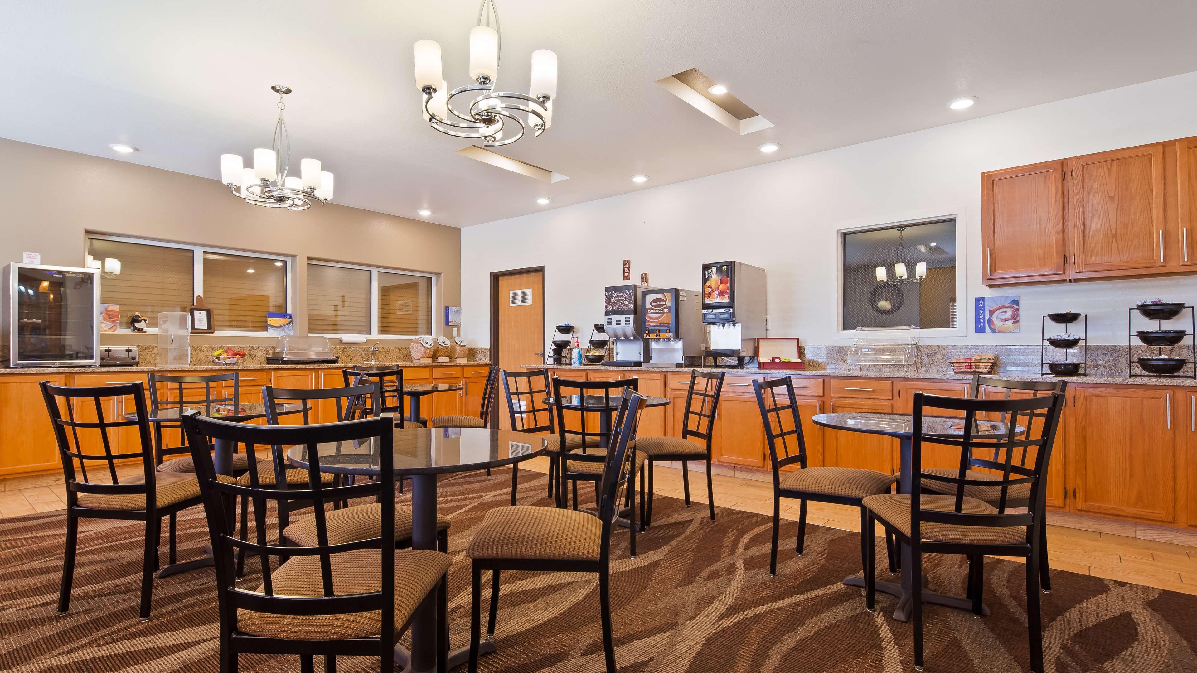 Best Western Firestone Inn & Suites Longmont Buitenkant foto