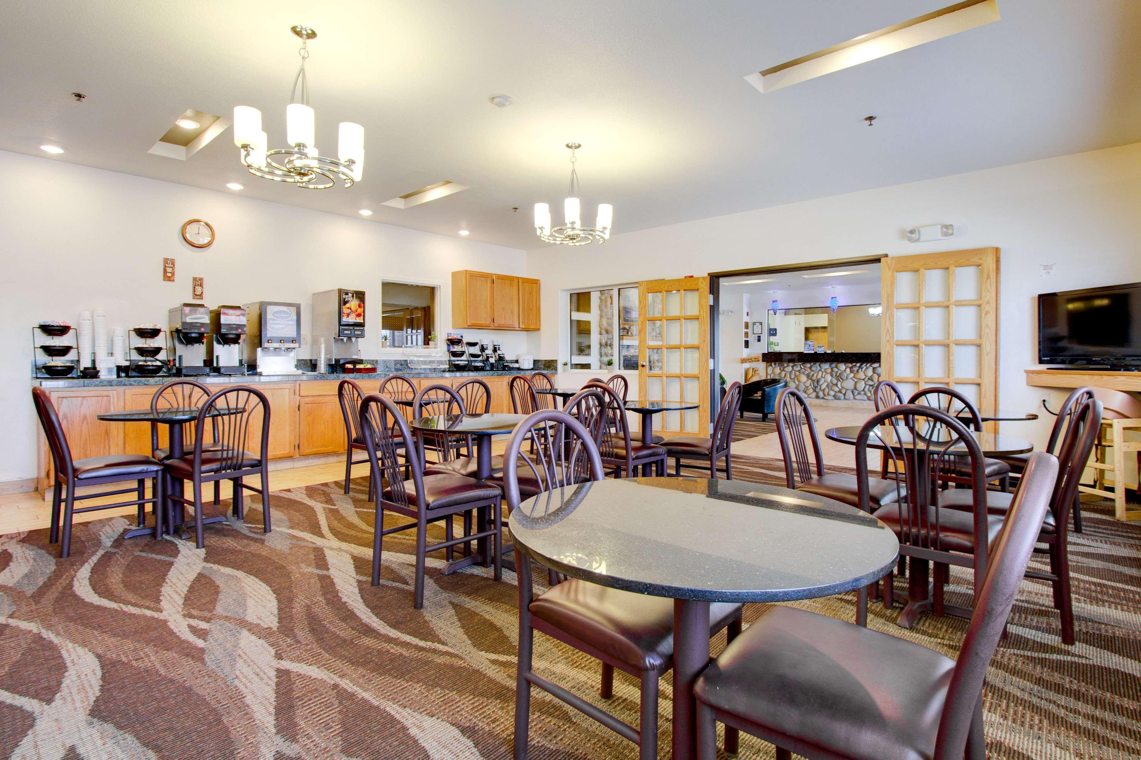 Best Western Firestone Inn & Suites Longmont Buitenkant foto
